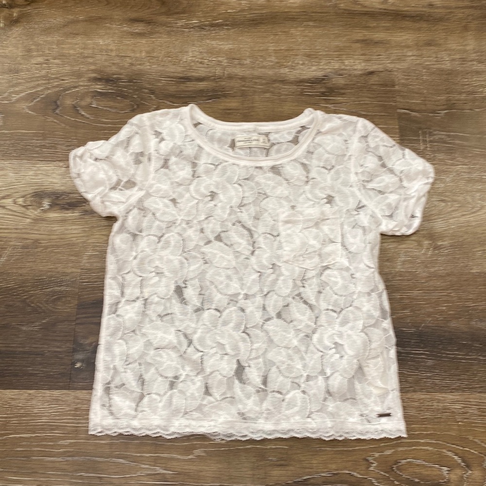 Abercrombie & Fitch White Floral Lace Tee
